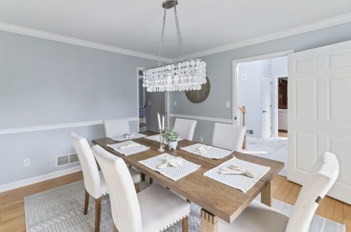 19 Rosemont Ave, Pittsburgh PA 15228-2434 exterior