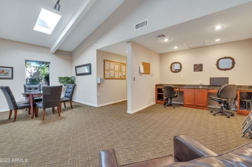 3825 Camelback Rd, Phoenix AZ  85018-2643 exterior