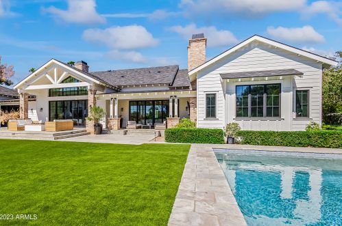 5431 Exeter Blvd, Phoenix AZ 85018-3227 exterior