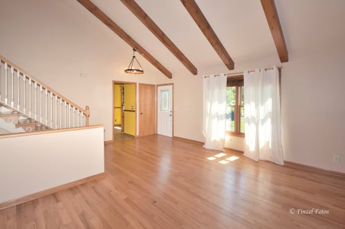 1096 Barlina Rd, Bull Valley, IL 60014-8323