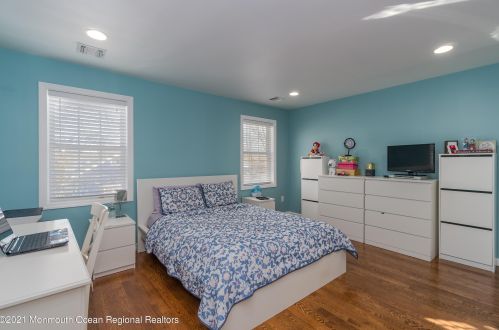 1849 Paterson St, Rahway NJ 07065-5211 exterior