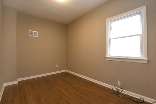 10730 Kedzie Ave, Chicago IL 60629-3532 exterior