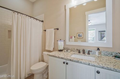 1 Calverton Pl, Bluffton SC 29910-7828 exterior