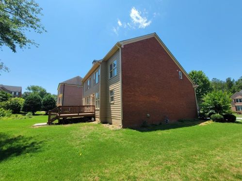 1080 Maycroft Knl, Lithonia GA 30078-7736 exterior