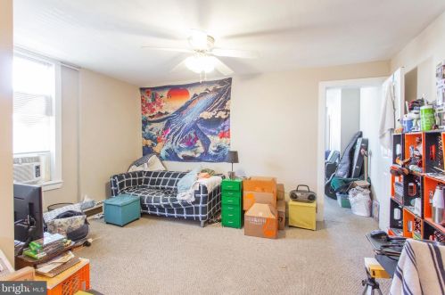 368 Daly St, Philadelphia PA 19148-3329 exterior