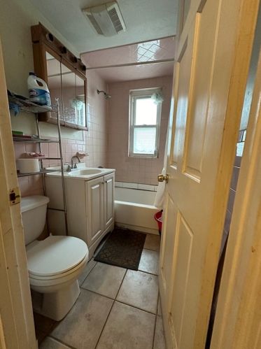 63 Bradeen St, Boston MA exterior