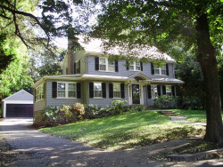 173 Berkeley St, Newton, MA 02465-2637