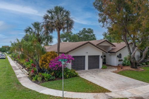 1399 17th St, Boca Raton FL  33486-6630 exterior