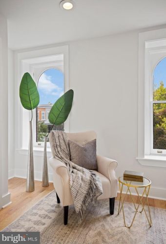 30 Adams St, Washington DC  20001-1026 exterior