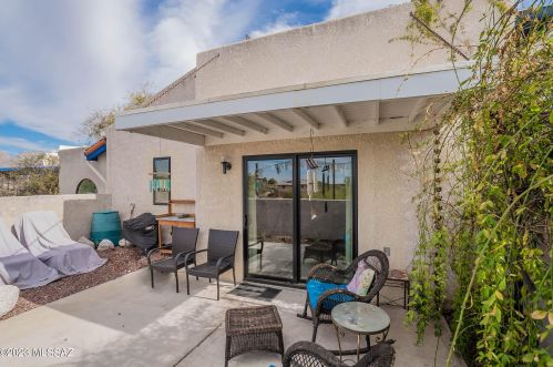 5221 1st Ave, Tucson AZ  85718-4701 exterior