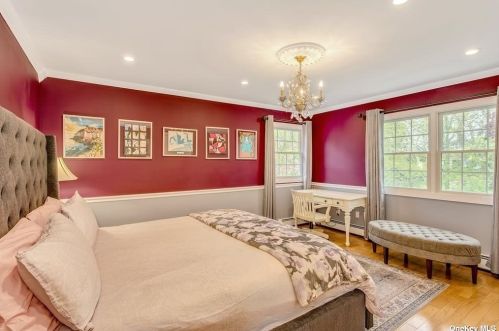 34 Fielding Ave, Huntington Station NY 11746-6731 exterior