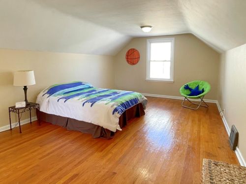 2852 53, Milwaukee WI 53210-1613 exterior