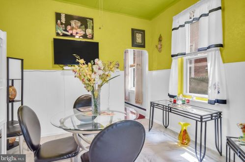 1920 16 St, Philadelphia PA 19145-3010 exterior