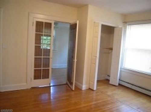 29 Brookfield Rd, Montclair NJ  07043-1301 exterior