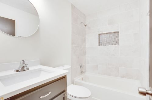 5410 Forest Downs Cir, Atlanta GA  30349-2488 exterior