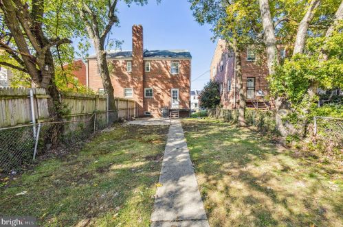 5051 10th St, Washington DC  20017-2845 exterior