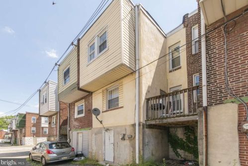 108 3rd St, Darby, PA 19023-2604