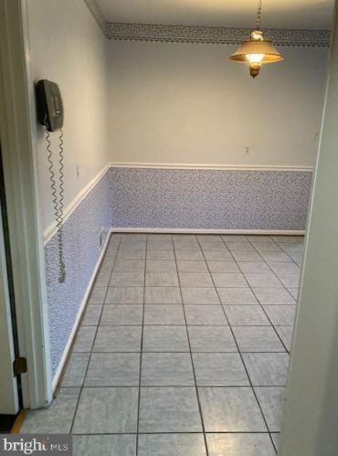 4032 40 Rd, Arlington VA 22207-4805 exterior