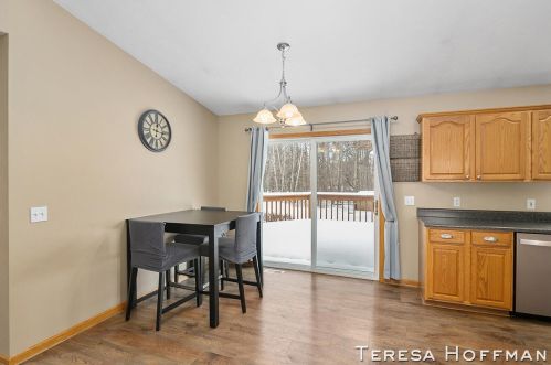 13300 Sadler Dr, Cedar Springs MI 49319-8030 exterior