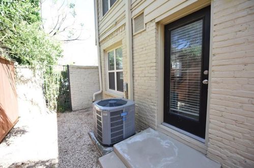 3617 Brown St, Dallas TX  75219-4723 exterior