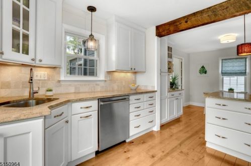 210 Edgar Ave, Cranford NJ 07016-1914 exterior