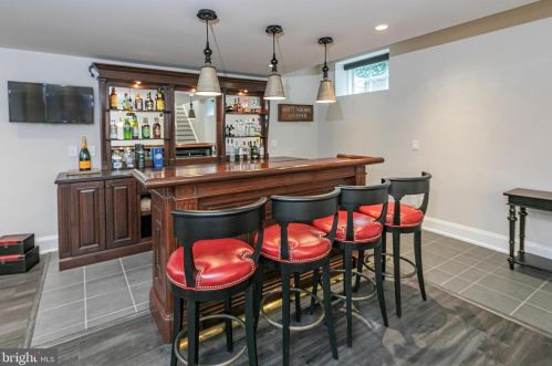 166 Library Pl, Princeton NJ 08540-3019 exterior