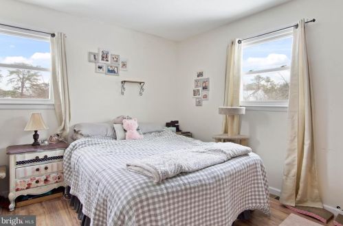 114 Chippewa Trl, Browns Mills NJ 08015-6464 exterior