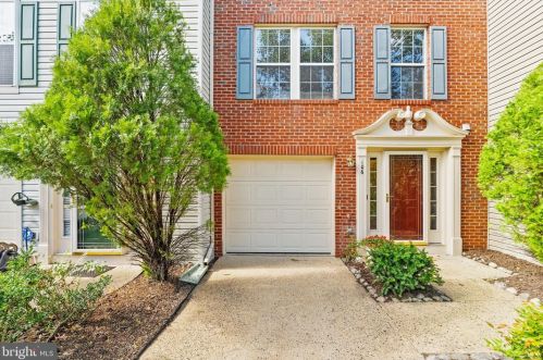 106 Ingle Pl, Alexandria VA 22304-7600 exterior