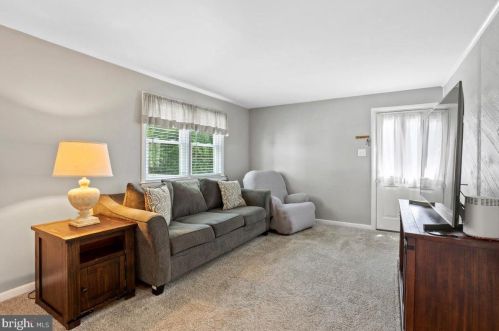 4920 Jackson Dr, Chester PA 19015-1008 exterior