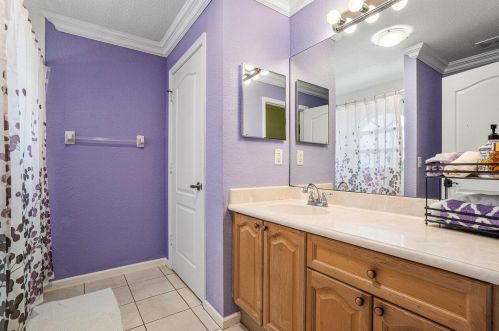 8290 Mizzen Dr, Boynton Beach FL 33472-2721 exterior