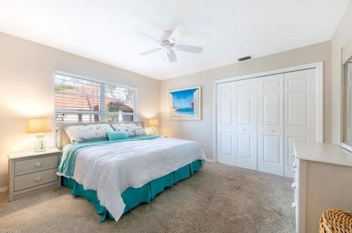 1815 Princess Ct, Naples FL 34110-1001 exterior