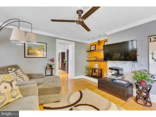 540 Belgrade St, Philadelphia PA  19125-2717 exterior