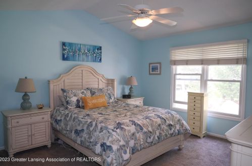 5955 Coleman Rd, East Lansing MI 48823-9763 exterior