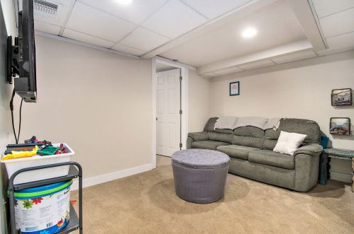 128 Glendale Blvd, Kalamazoo MI 49004-1318 exterior