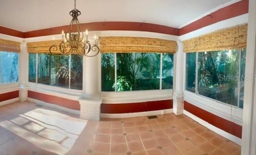 816 Oregon Ave, Tampa FL  33606-2808 exterior