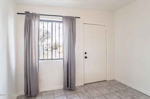 29 Pennsylvania Dr, Tucson AZ  85714-2640 exterior