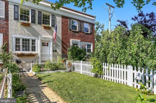 1218 Wilkes St, Alexandria VA  22314-3540 exterior