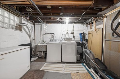 524 Mifflin Ave, Pittsburgh PA 15221-3276 exterior