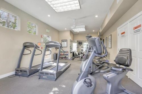 415 2nd St, San Jose CA  95113-2710 exterior