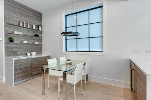 1909 Dayton St, Chicago IL 60614-5028 exterior