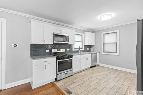 9015 Aberdeen St, Chicago IL  60620-3548 exterior