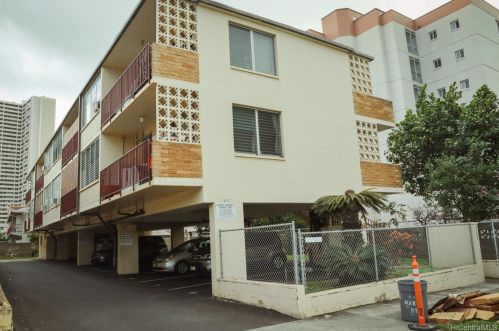 1317 Makiki St, Honolulu, HI 96814-1328