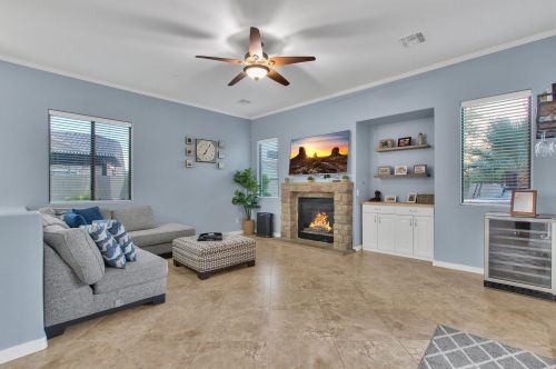 3516 Halsted Ct, Chandler AZ  85286-1630 exterior