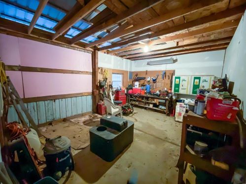 785 Sour Spring Trl, Spring Bluff MO 63080-3926 exterior