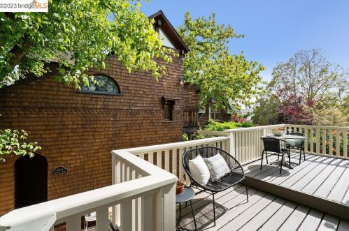 2014 Delaware St, Berkeley CA 94709-2122 exterior