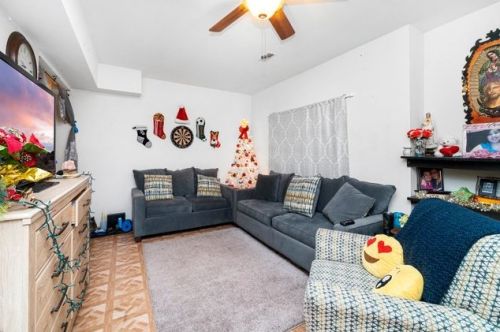 5309 30 Pl, Chicago IL 60616-2652 exterior