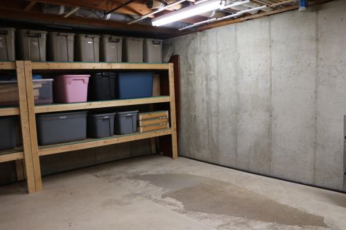 4301 Walnut Hl Dr, Grand Rapids MI 49512-3893 exterior