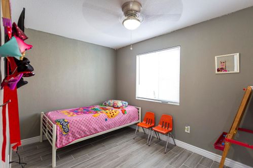 2225 61 Dr, Phoenix AZ 85033-4113 exterior