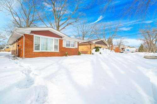 14404 Avalon Ave, Dolton IL 60419-1901 exterior