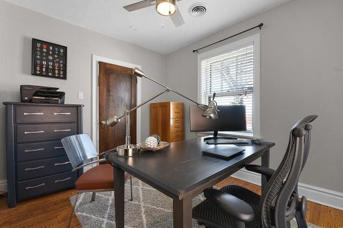 7457 Teasdale Ave, Saint Louis MO 63130-4056 exterior